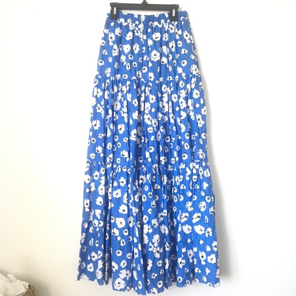 Zara blogger fav floral print maxi skirt - Picture 5 of 8